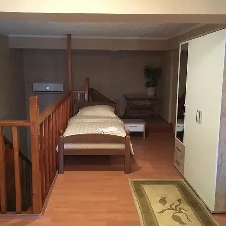 Mell Apartment *